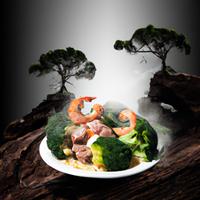 Beef and broccoli with shrimp