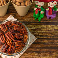 Bucees glazed pecans