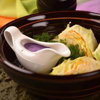Cabbage with salad sauce