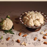 Cauliflower with almonds