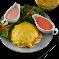 Crab omelette with hollandaise sauce