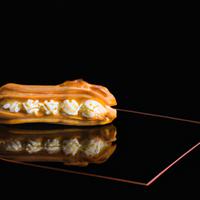 Cream eclair