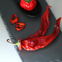 Crispy red pepper