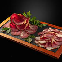 Cured meat slices