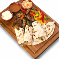 Four steak and chicken fajita