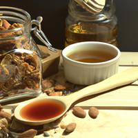 Granola almond honey