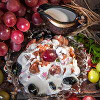 Grape salad with yogurt