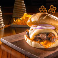 Grumps queso burger