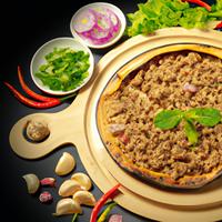 Larb moo pizza