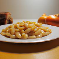 Macaroni and beans
