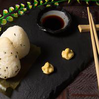 Onigiri with tempura