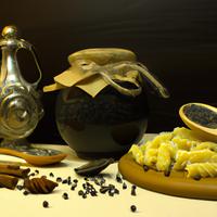 Pasta with poppy seeds