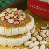 Peanut ang ku kueh