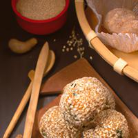 Peanut sesame dumpling