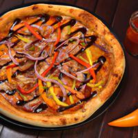 Pizza with bbq sauce