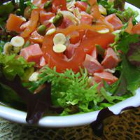 Quick salmon salad