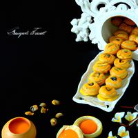 Salted egg yolk cookie