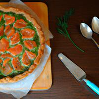 Smoked salmon tart