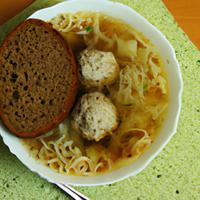 Soup with meatballs and noodles