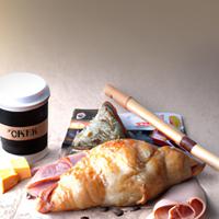 Starbucks ham and swiss crossiant