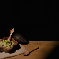 Tabe spoon guacamole