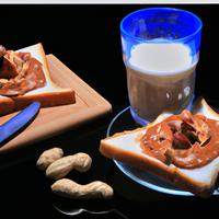 Toast with peanut butter and sweet milk