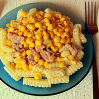 Tuna pasta with corn