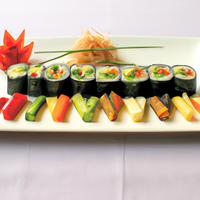 Vegetable combo sushi