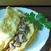 White mushroom omelette