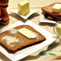 Whole wheat toast with butter