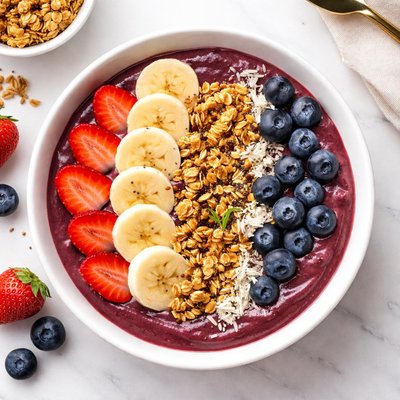 Acai bowl with granola