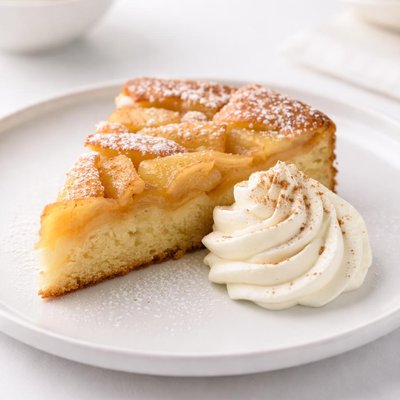 Apfelkuchen mit sahne