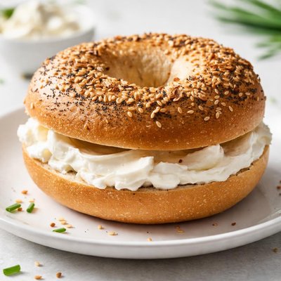 Bagel with cheese