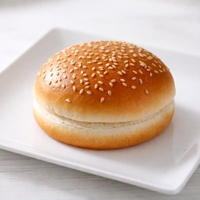 Ballpark hamburger bun