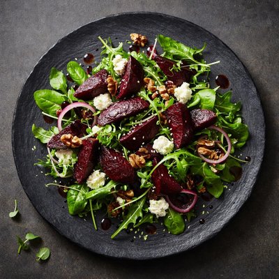 Beetroot salad with greens