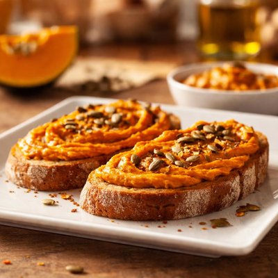 Bread with pumpkin spread