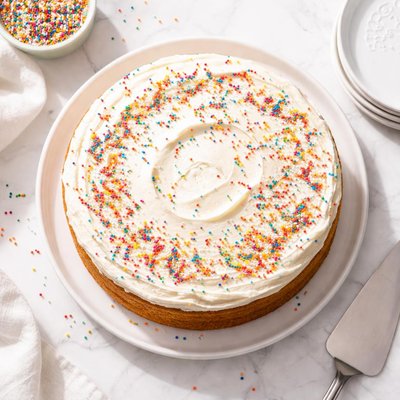 Cake with icing and sprinkles