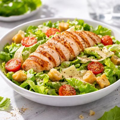 Ceasar salad chicken