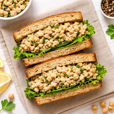 Chickpea salad sandwich