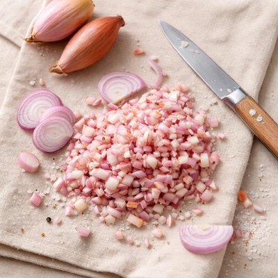 Chopped shallots