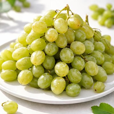 Cotton candy grapes