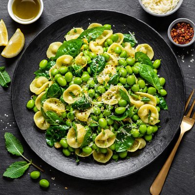 Edamame and pea pasta