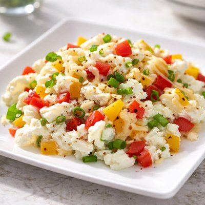 Egg whites with peppers and cheese