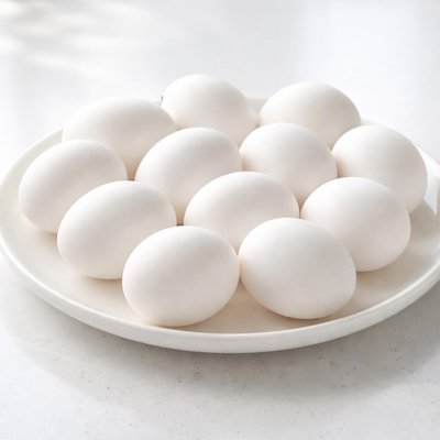 Eggs large white