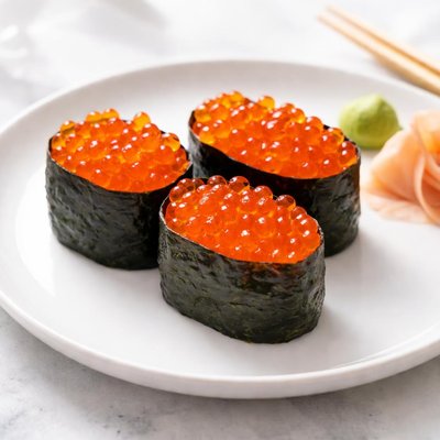 Fish roe sushi