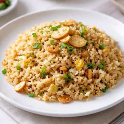 Fried garlic rice