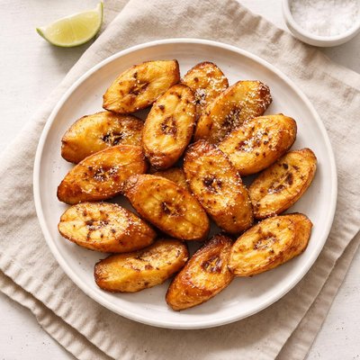 Fried yellow plantains
