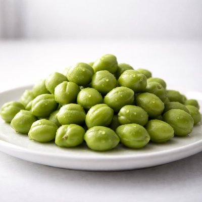 Green chickpeas