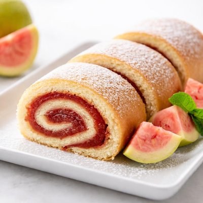 Guava roll