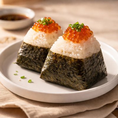 Ikura onigiri